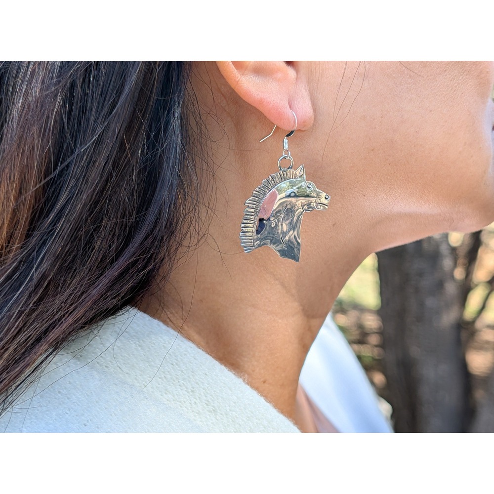 Navajo Horse Earrings 925 Sterling Silver Handmade Signed by Louise Yazzie *** - Picture 7 of 12